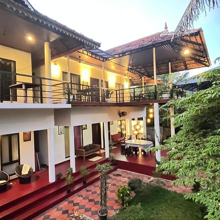 Marari Charlys Homestay アーラップーザ県 エクステリア 写真