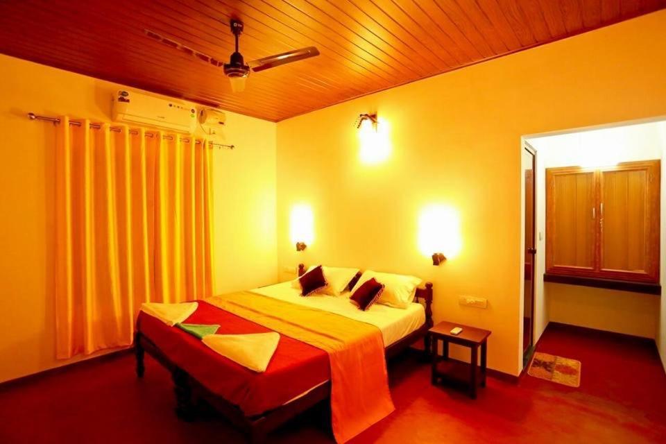 Marari Charlys Homestay アーラップーザ県 エクステリア 写真