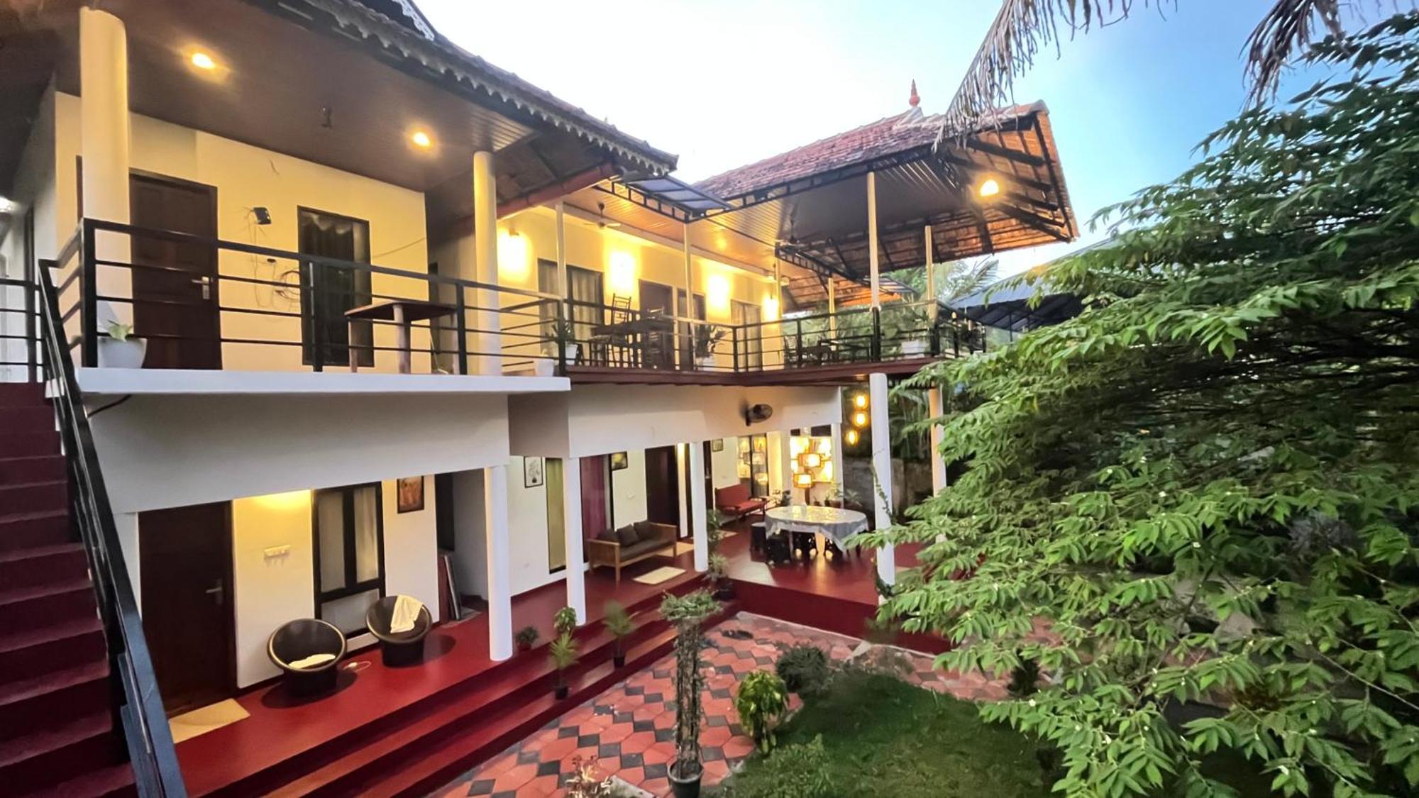Marari Charlys Homestay アーラップーザ県 エクステリア 写真
