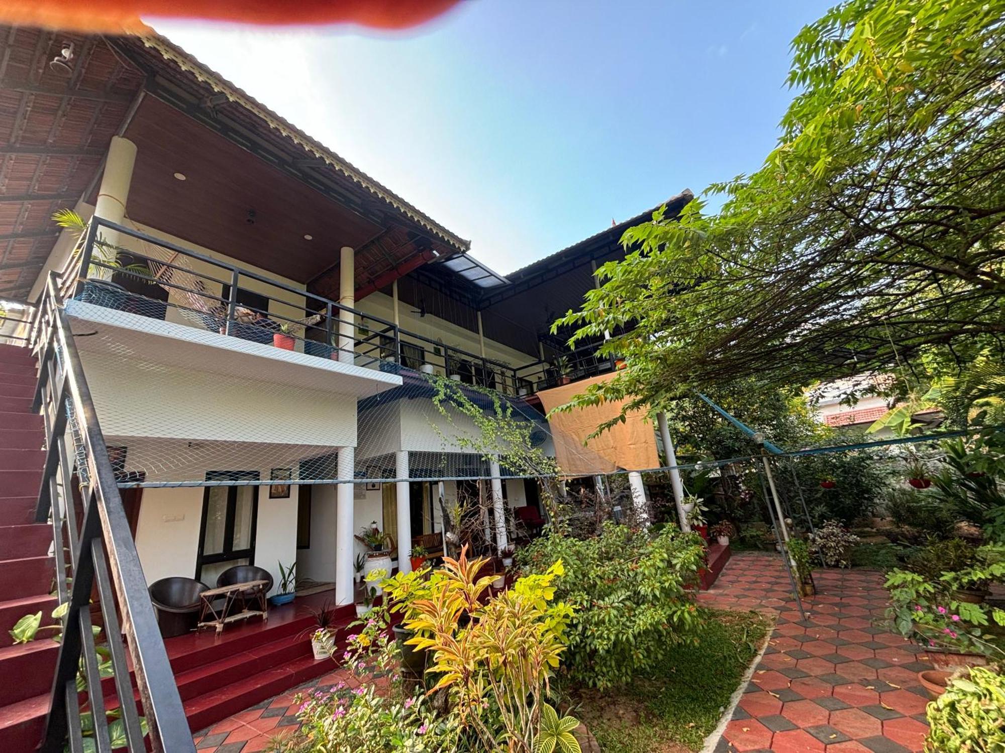 Marari Charlys Homestay アーラップーザ県 エクステリア 写真